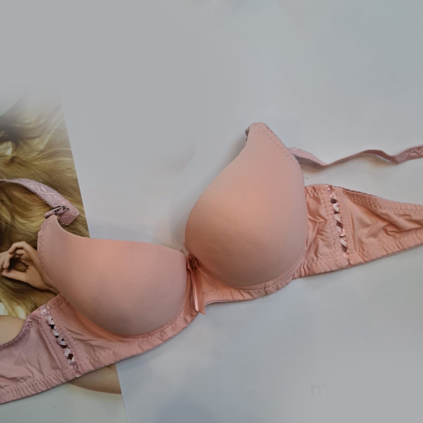 Thin single pad side ribbon (heavy bust)