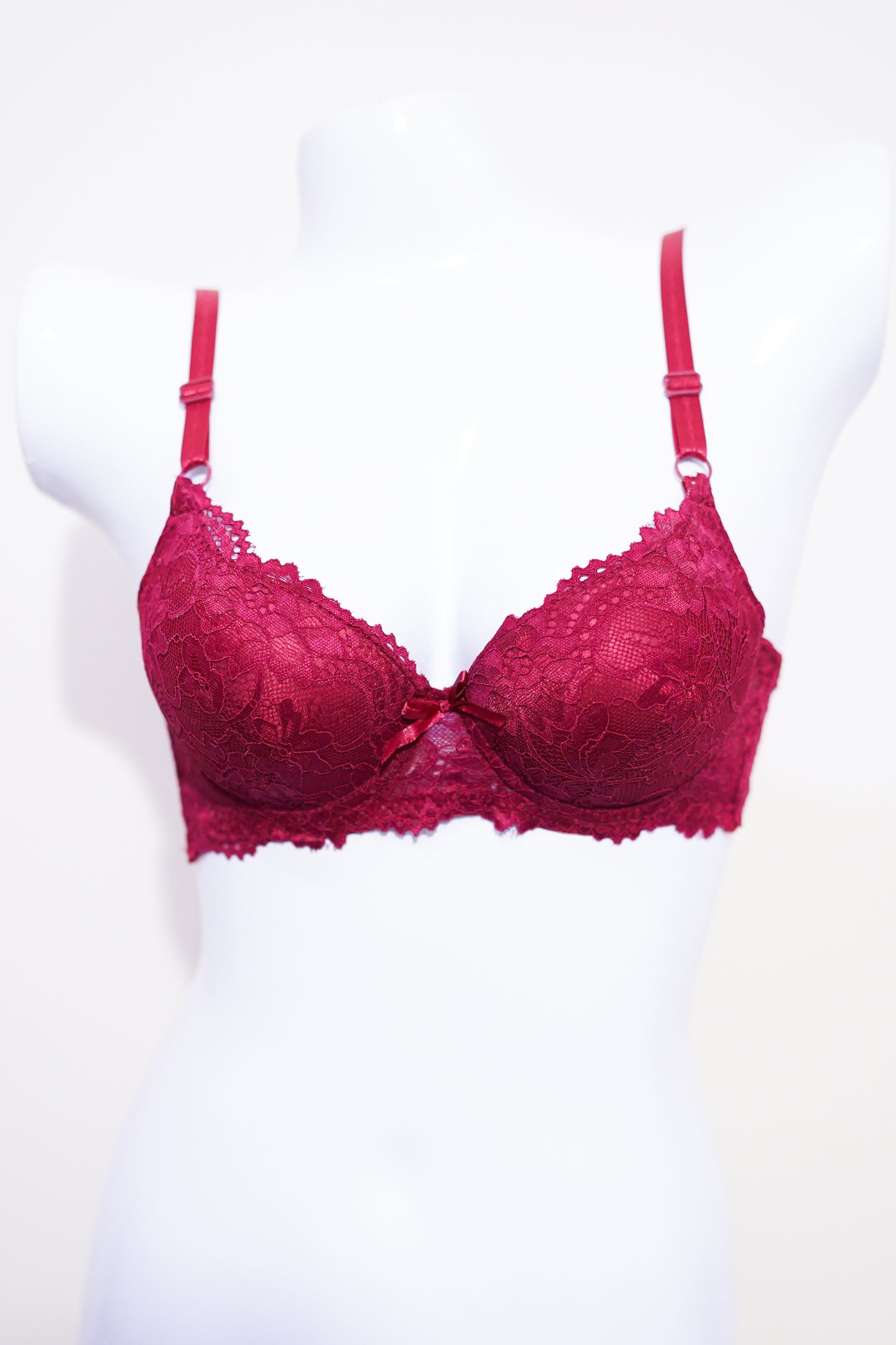 All lace romantic bra