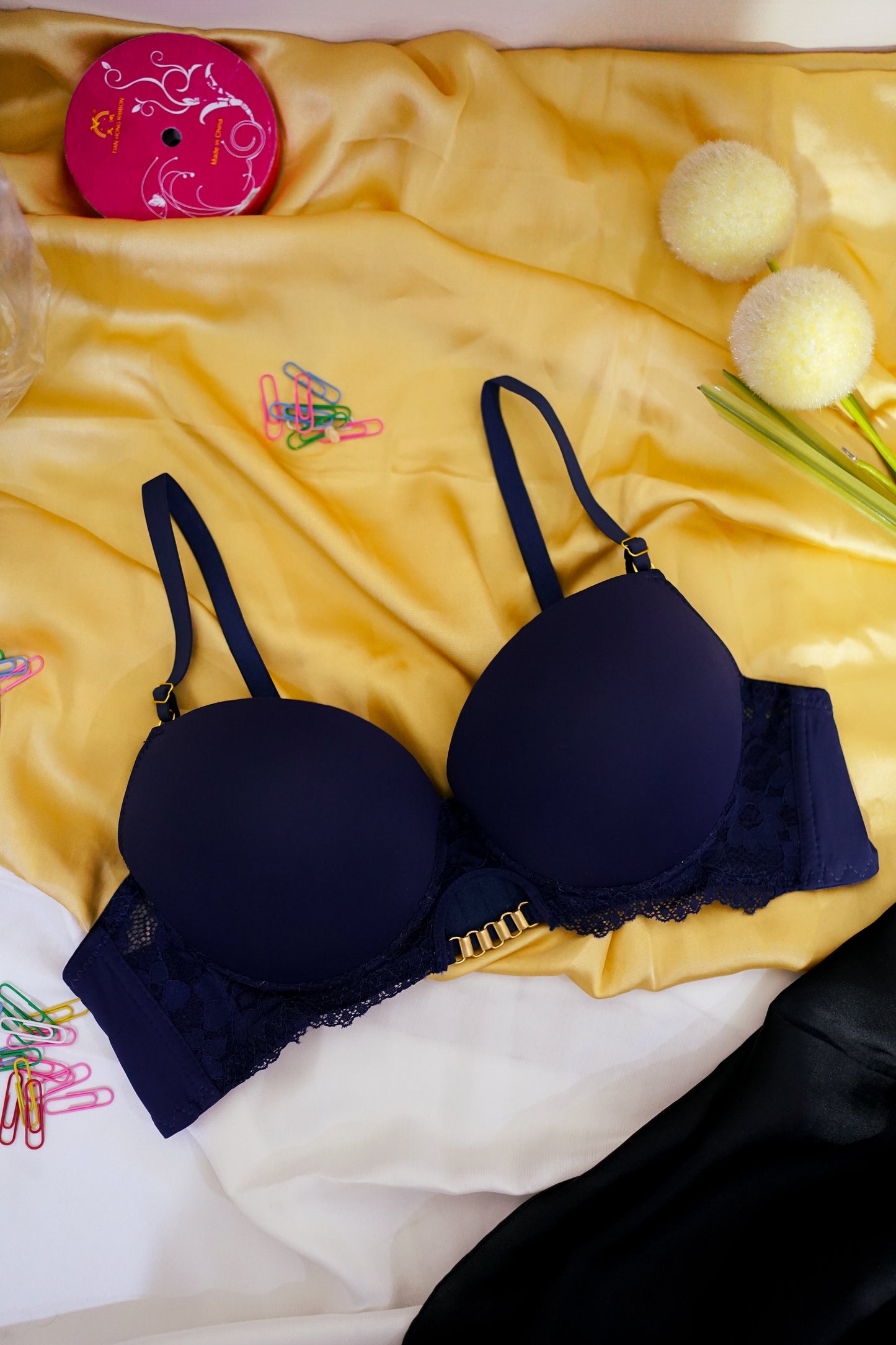 Side lace pushup bra with front chain