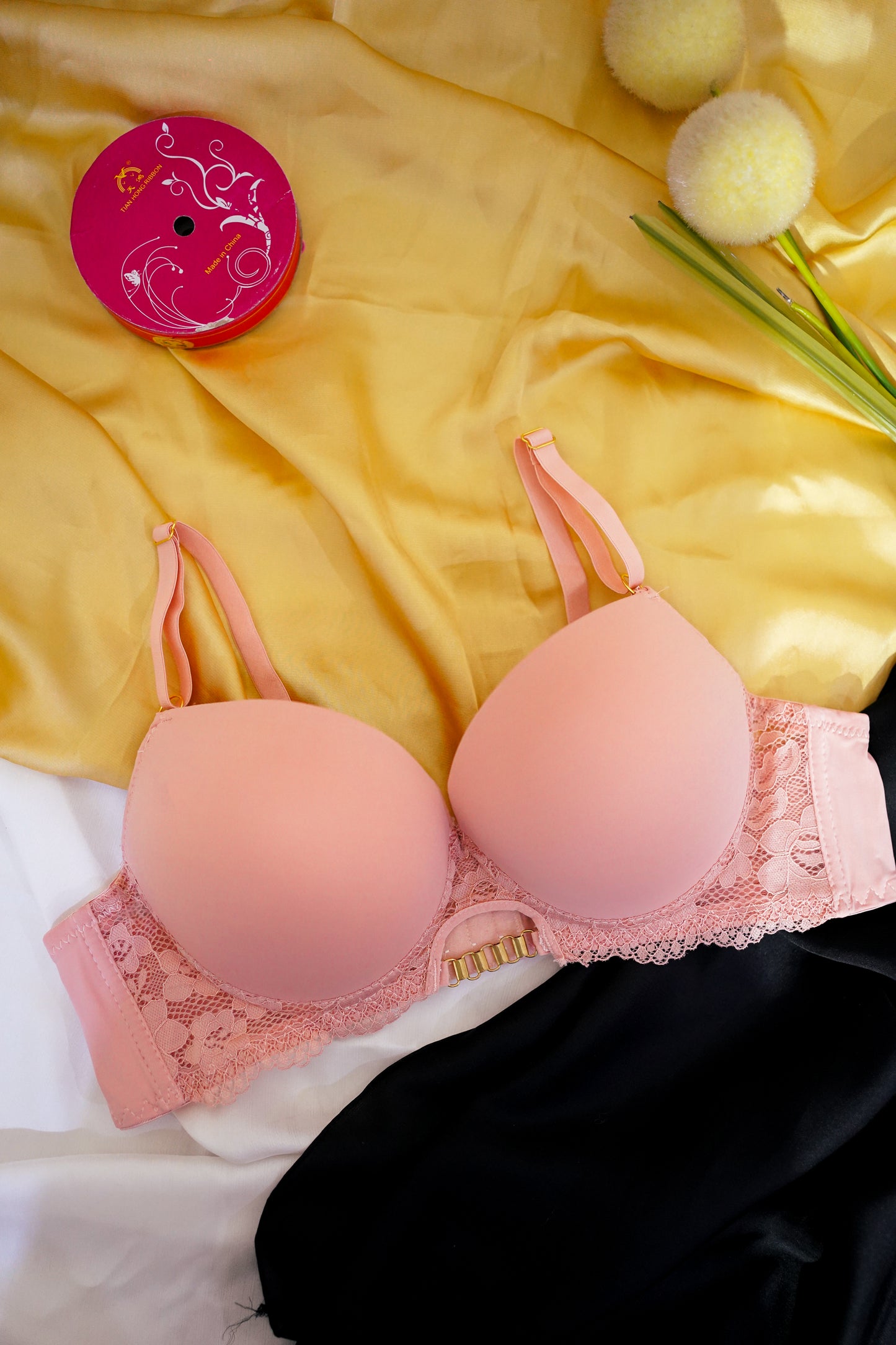 Side lace pushup bra with front chain