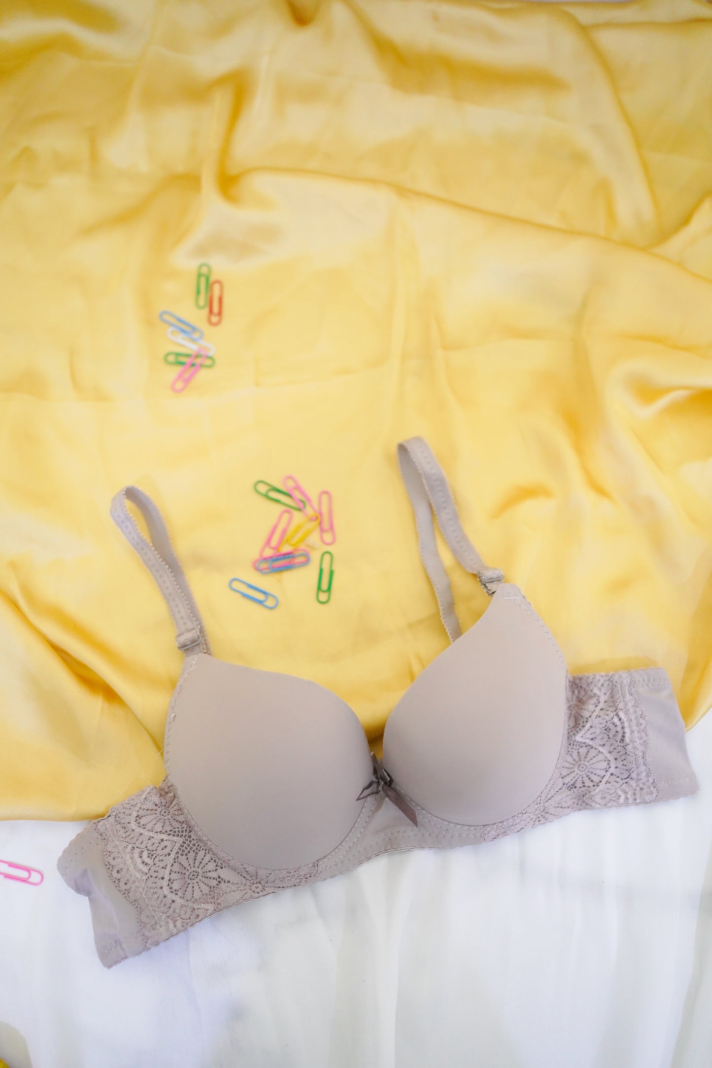 Side lace stylish bra