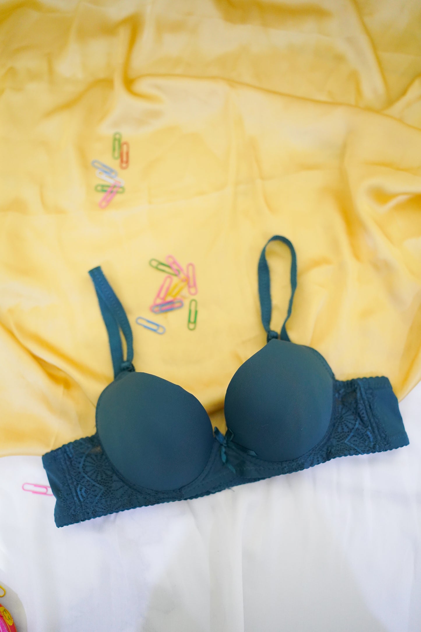 Side lace stylish bra