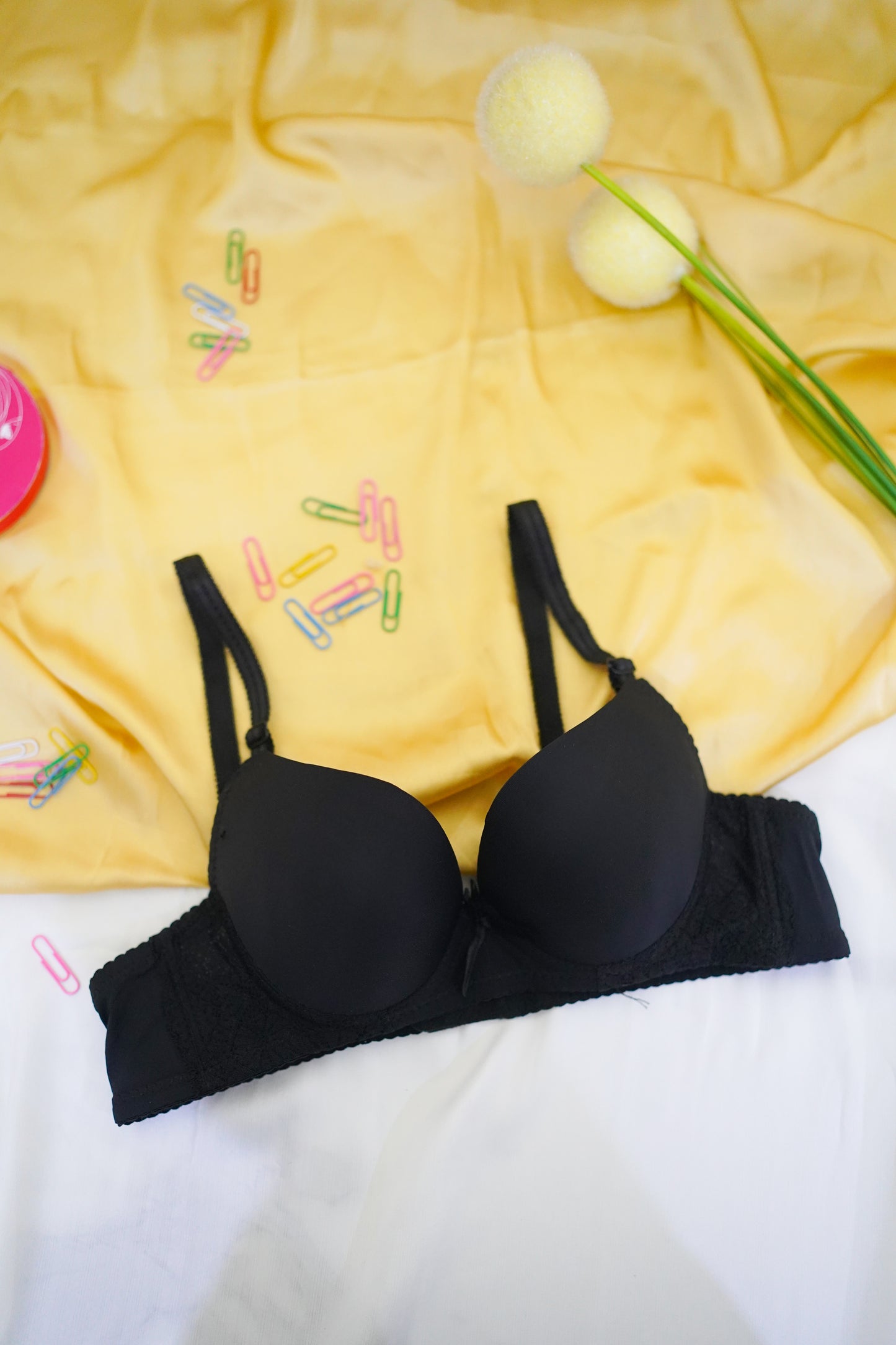 Side lace stylish bra