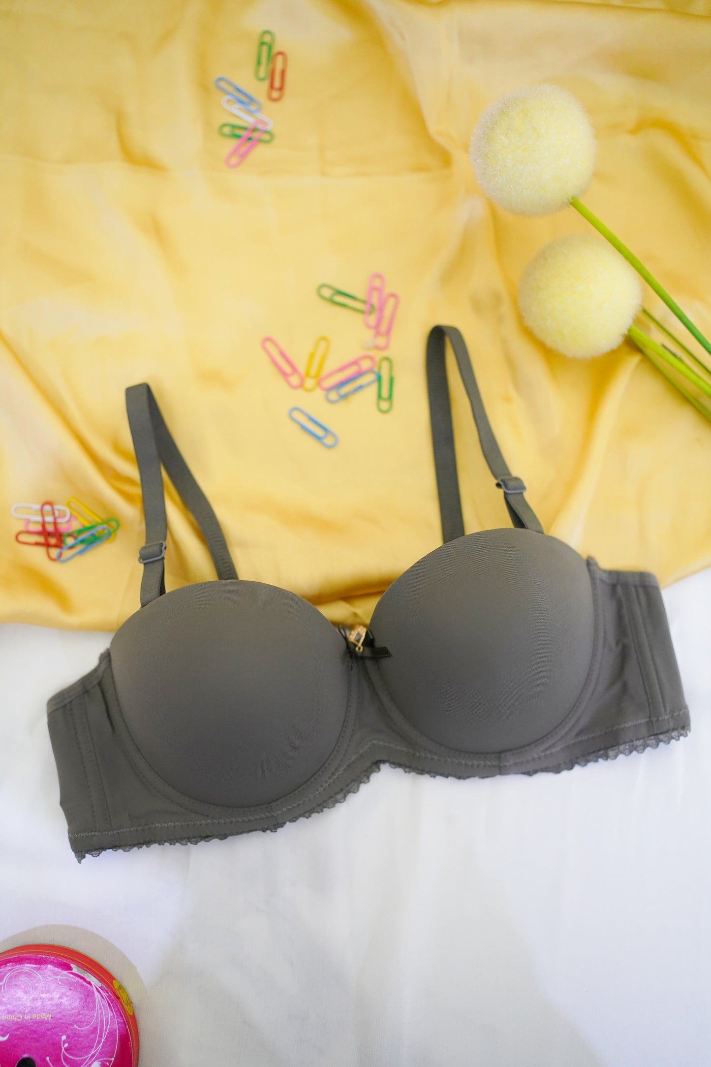 Deep Round cup with front pendant