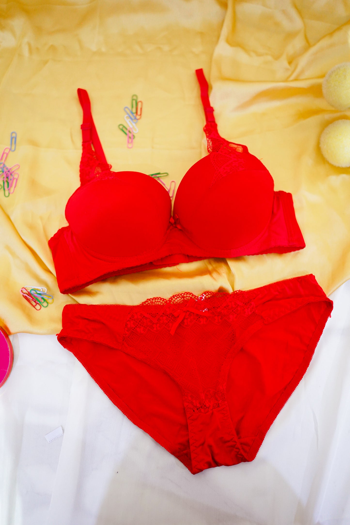 Full cup lace-pushup bridal set