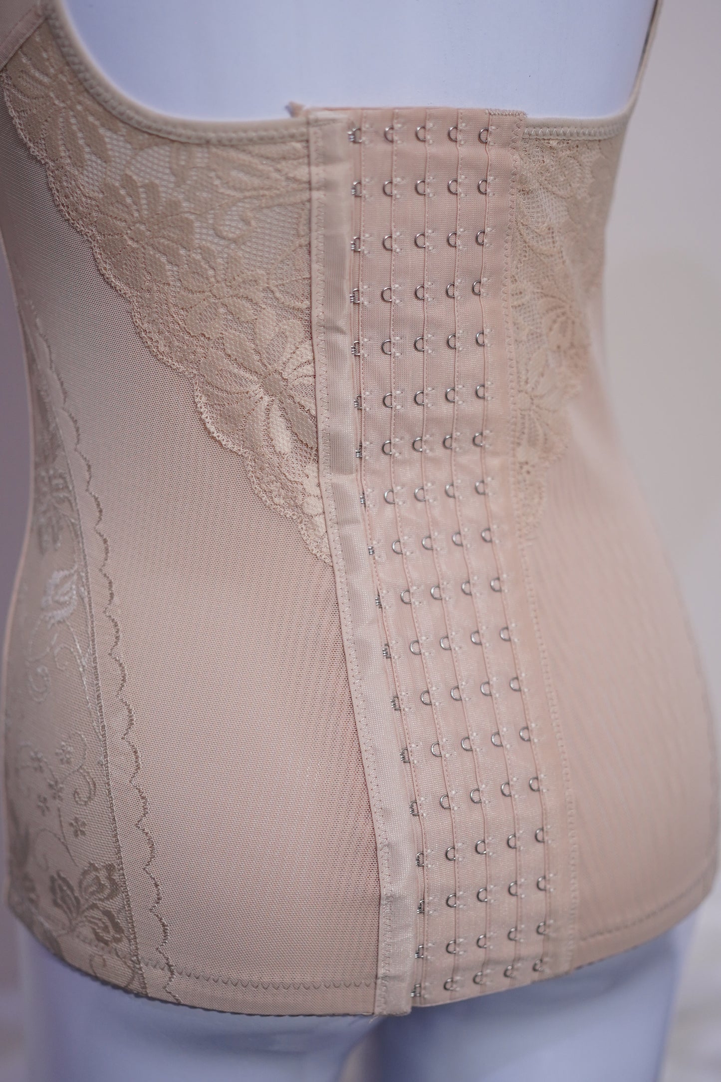 SMOOTH TUMMY AND BREAST INVISIBLE CLASSIC SHAPER