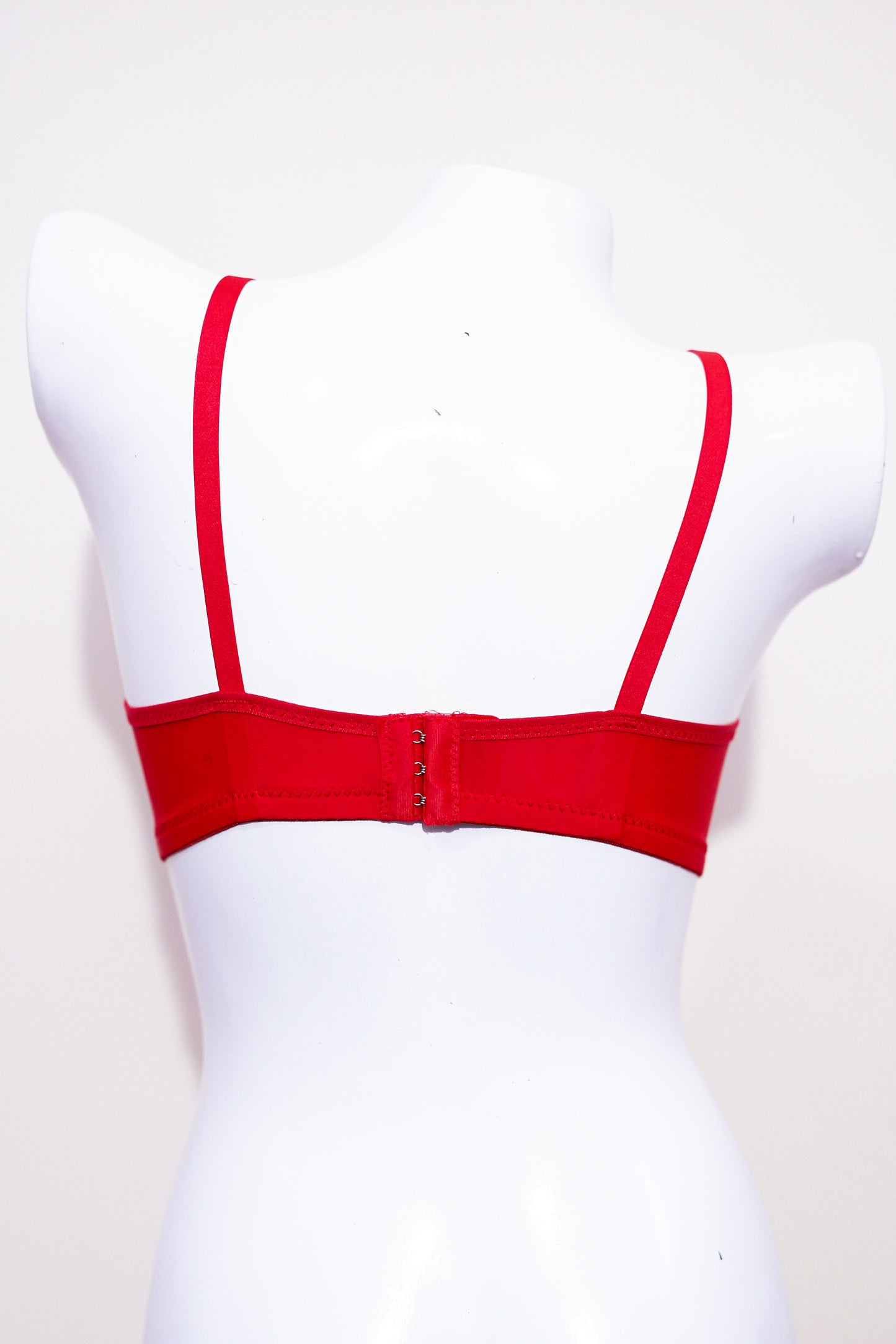 Thin pad V shape stylish bra