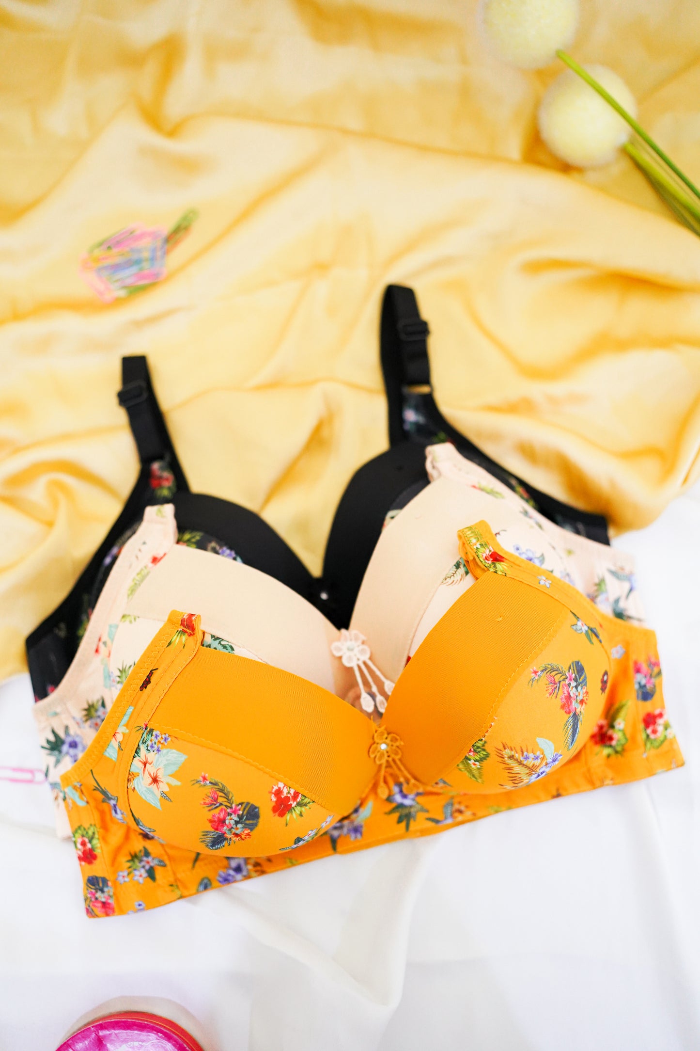 FLoral full covered  daily wear thin pad soft bra