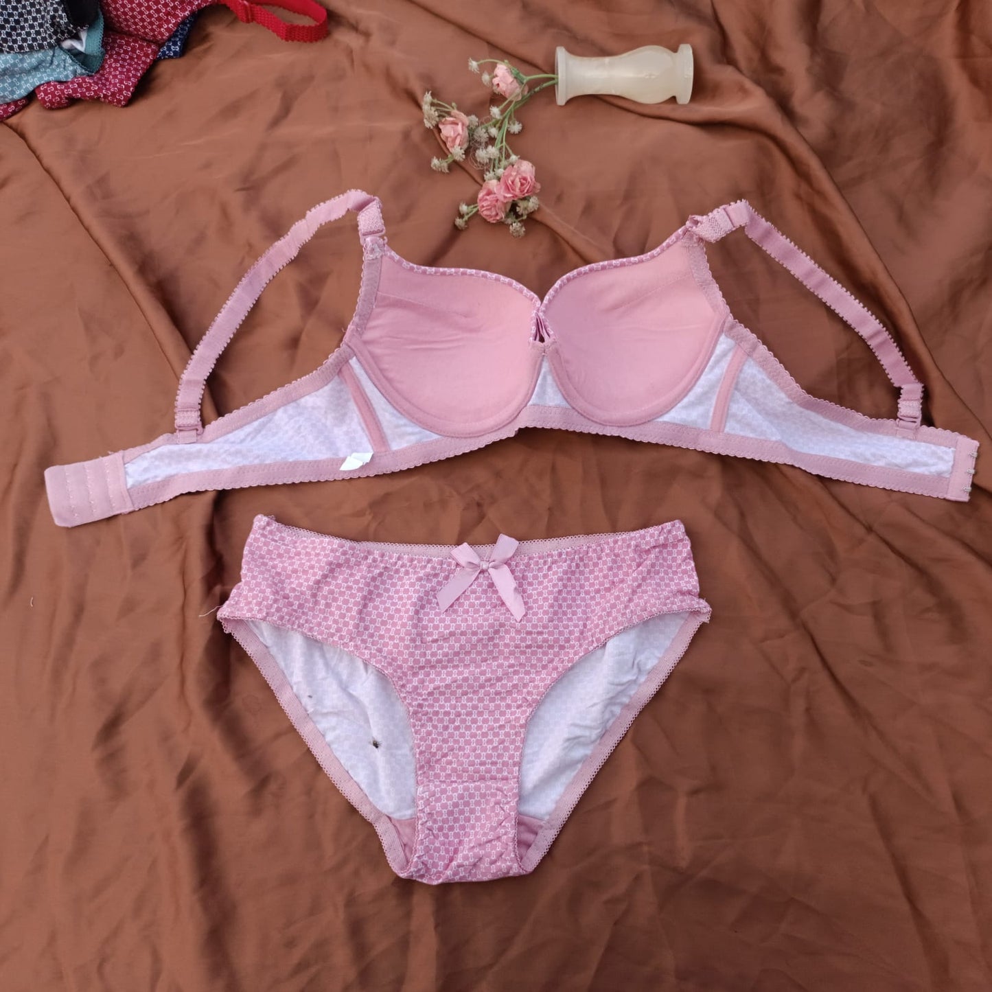 Dotted cotton medium cup lace wired bra set