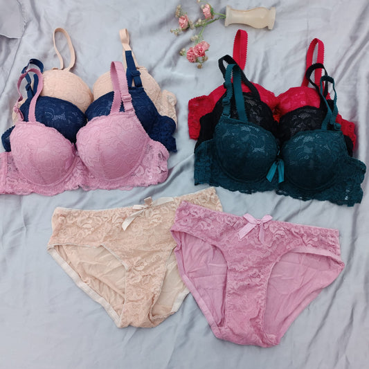 Lace Design Medium Padded Pushup Wired Bra 